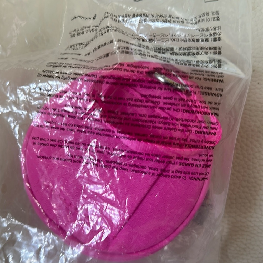 Lululemon Logo Pouch NWT Attach to belt, belt loop, bag, or backpack PINK - Picture 3 of 11